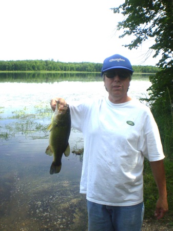 Me with another bass 2008