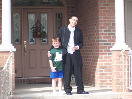 Robbie (Prom 2005) and grandson Brendan (setpson Scotts boy)