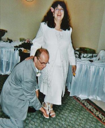 Garter toss