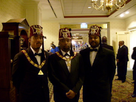 Shriners brothers