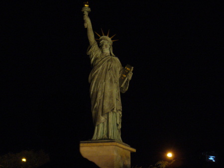 statue of liberty in france