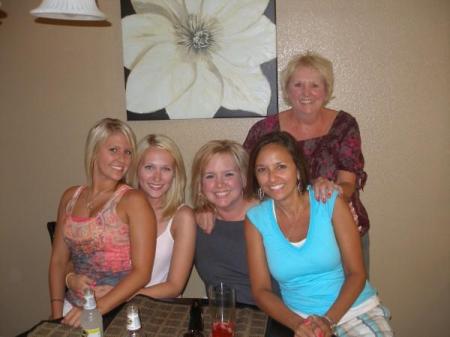 Amy, Jessica, Me, Trish, & Mom