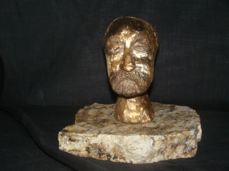 Bronze sculpture of Wayne