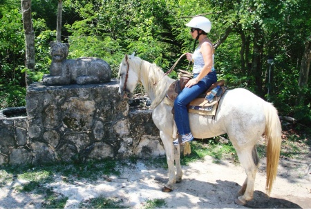 Horseback riding in Mayan Ruins