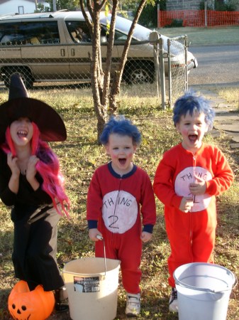 witch, thing 1 & thing 2 halloween 2007