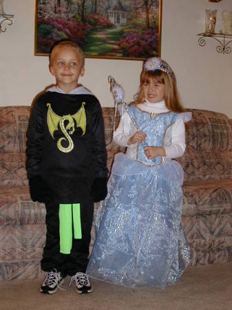 Grandkids on Halloween, 2005