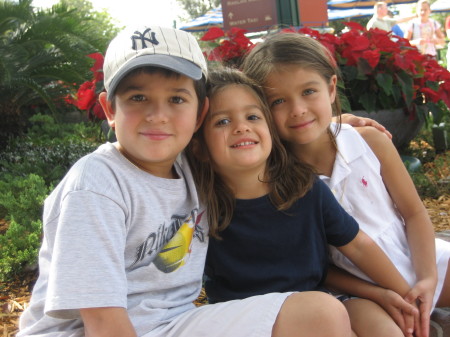Alex, Ava, and kate at Disney 2007