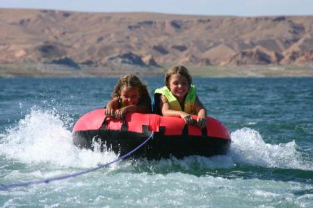 Kristen (L) and friend at Lake Mead NV