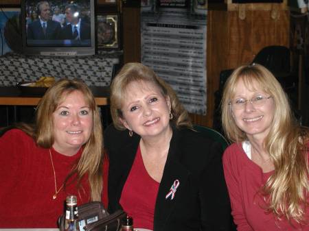 Joyce,Rosie,Nellie at Sam's