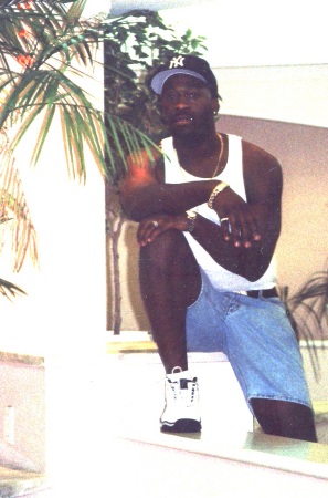 E chilling in Miami in 2006