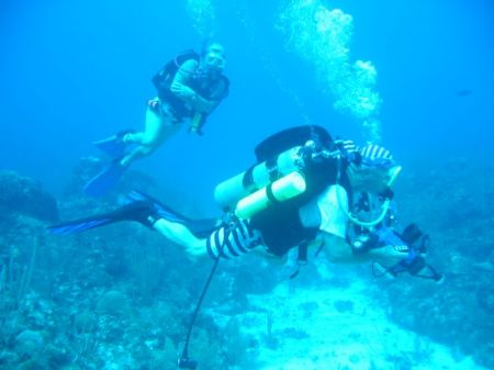 Under water filming Roatan