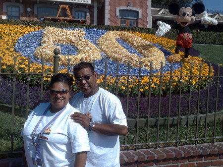 disneyland 2005