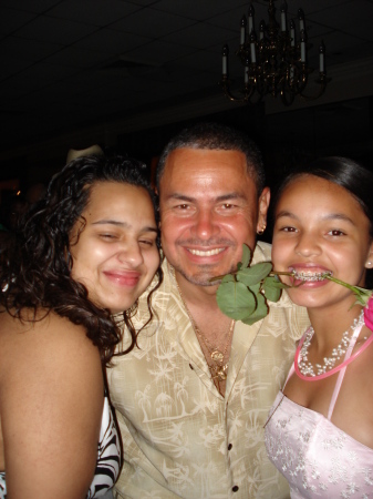 My hubby Eddie & our girls, Lizzette & Arielle