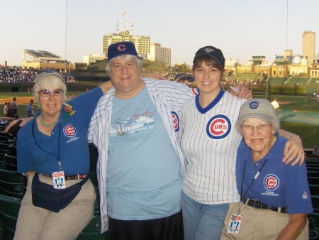 CUBS GAME SEPT 2007 WITH EMILY AND DIANE