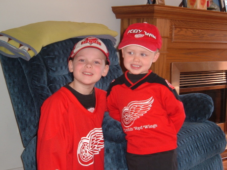 Red Wing Fans