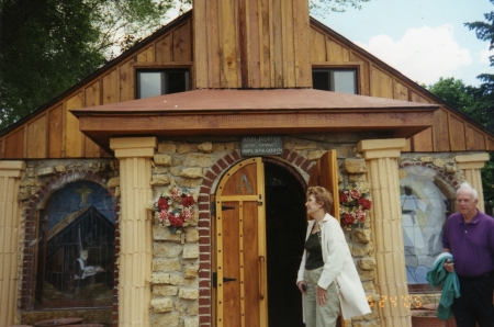 Al's sister, Caroline, and her husband, Elmer