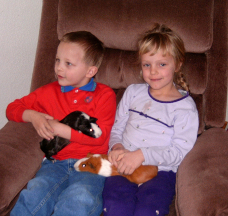 Kids and Guinea Pigs - Feb 2006