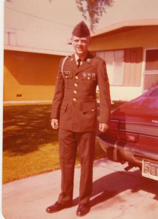 1976 in to the army