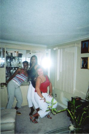 Out w/the girls - Aug, 2004