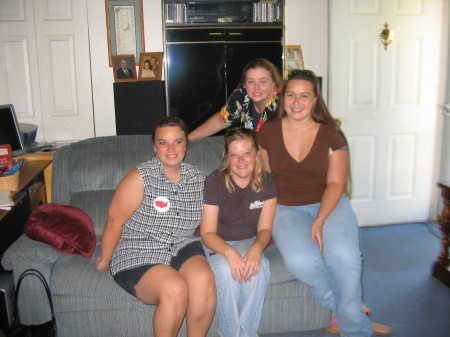 Patty,Kellie,Lori and Sue