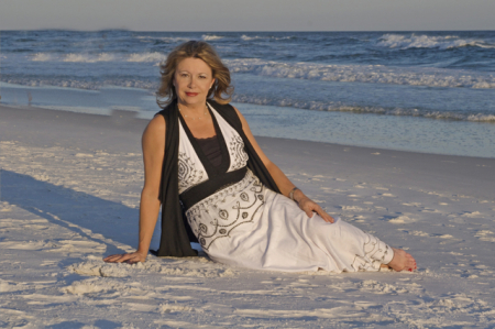 Laurie Attaway 's album, Lauren&#39;s New Photo Session