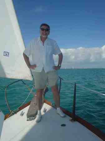 Friends  with sailboats, required in Miami