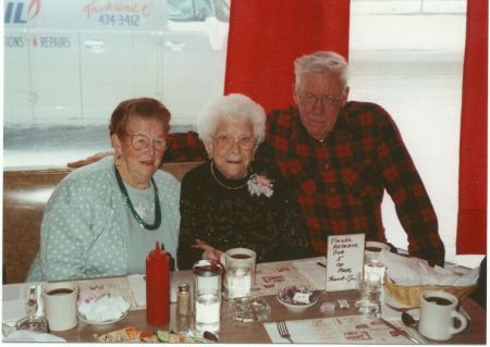 Mother Gerry,Grandmother Etta&Father Bob