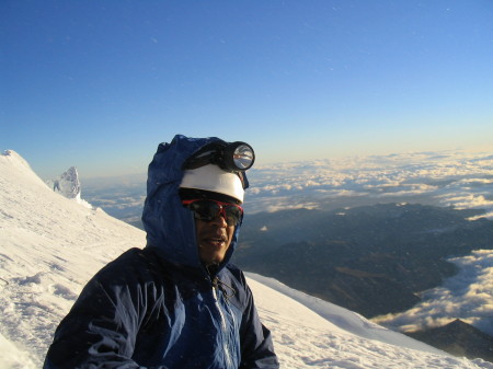 Summit of Mt Rainier 14,245ft