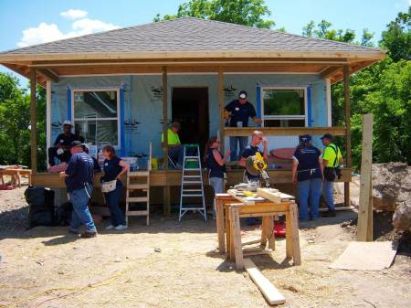 Volunteer for Habitat for Humanity 2008