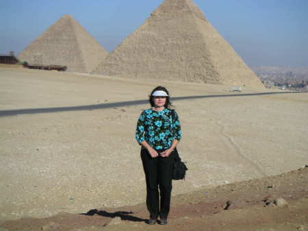 Marilyn in Egypt - Nov 2004