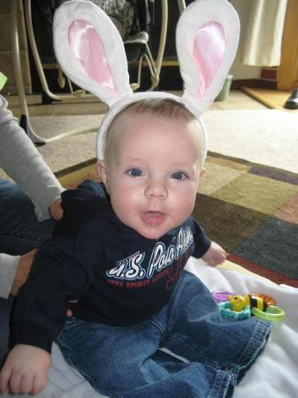 Here Comes Peter Cottontail! Dylan