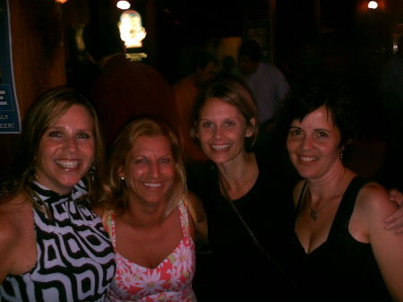 Ali, Kristi, Wende & Bef