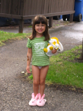 My fabulous daughter Bridgid. 4 yrs. old. 06/05