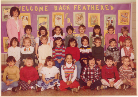Mrs Pete's 1st Grade Class 1977-1978