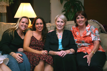 Jen, Me, Nana and Mom