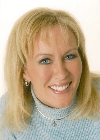 Leslie Cirinesi's Classmates® Profile Photo