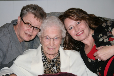 My Mom, My Grandma, and me