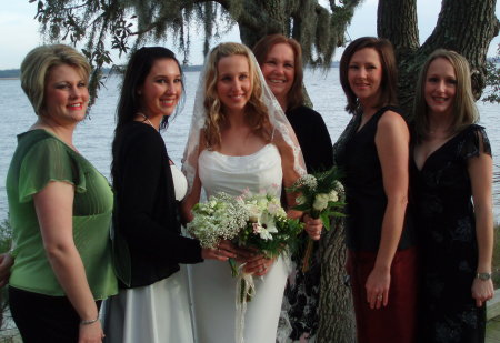 bride, sisters and mom again2