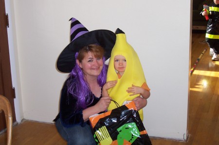 O.K....my true colors come out at Halloween...one of the few times mom isn't behind the camera