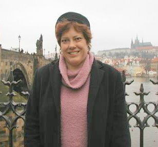 Victoria at Charles Bridge, Prague