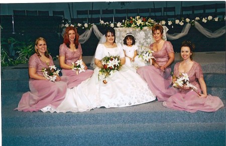 Jo Beth, her bridesmaids and Sarah