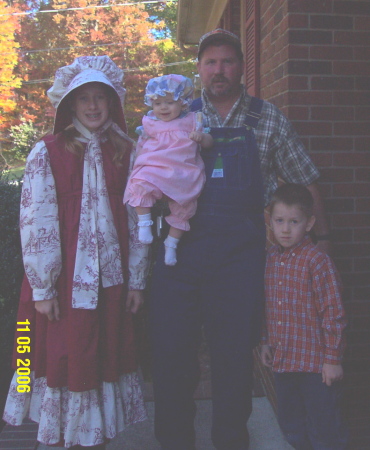 Alison, Alexis, Me, & Austin on Old Timey Day