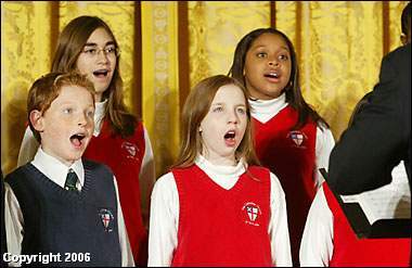 Daughter sings for Mrs. Bush