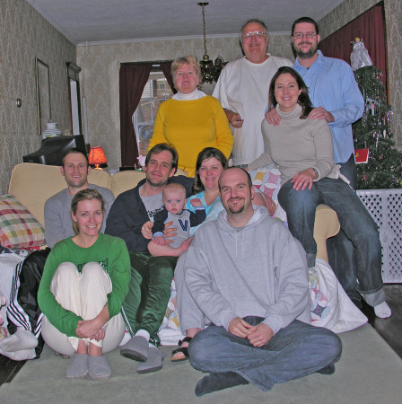 The Whole Bergeron Clan - Christmas 2005