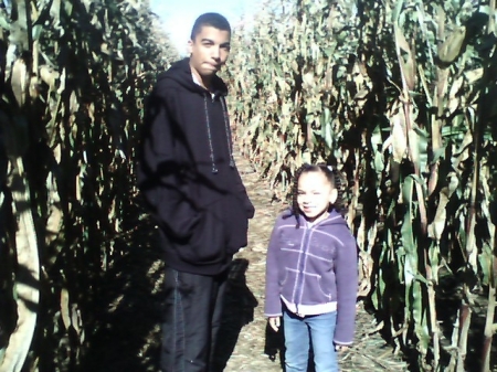 Christian and Cheyenne at Schartner Farm 2007