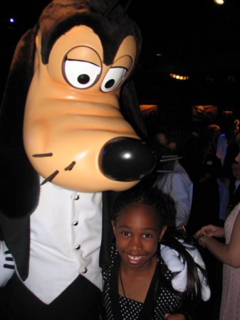 Leah and Goofy; July 2007