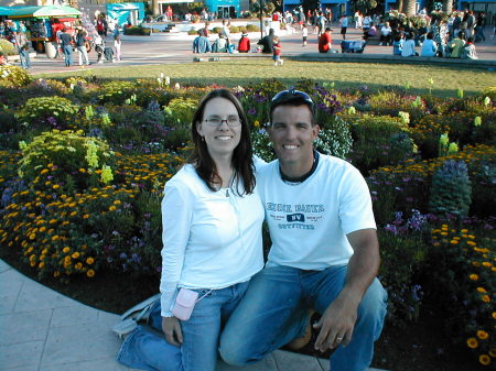 2005 Chillin' with the wife at sea world