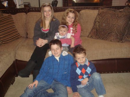 5 of the 6 grandkids