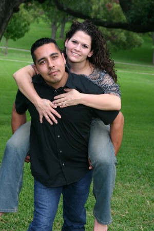 Eric and Nikki Engagment Picture!