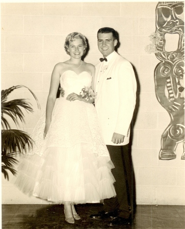 Van Nuys High School, Senior Prom (1955)